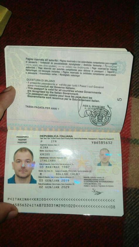 Pin On Registered Italy Passport