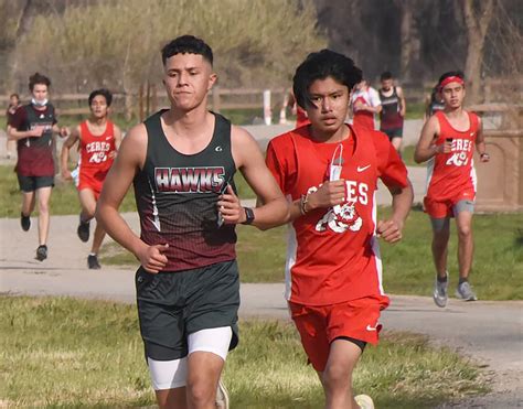 Ceres High Central Valley Cross Country Teams Compete At River Bluff