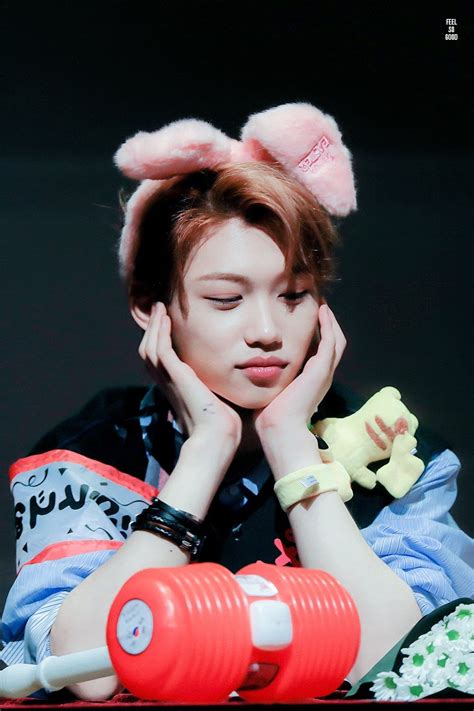 The latest tweets from stray kids hq (@straykidshd). Pin by Moonie 🌙 on Stray Kidsㅡ☾ 스트레이 키즈 | Felix stray ...