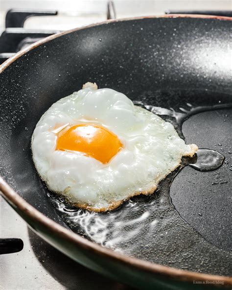 How To Make Crispy Fried Eggs · I Am A Food Blog I Am A Food Blog