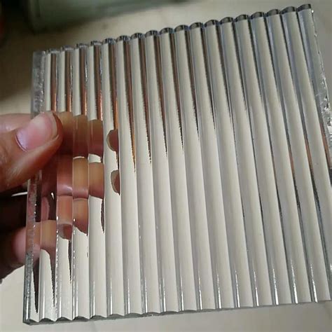 Source 5mm 10mm fluted glass panel ribbed glass panel for sale ribbed ...