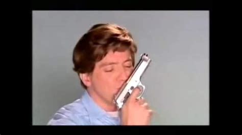 This was mainly made so people can listen to this unholy theme.origin: Kitchen Gun Meme Song - Tentang Kitchen