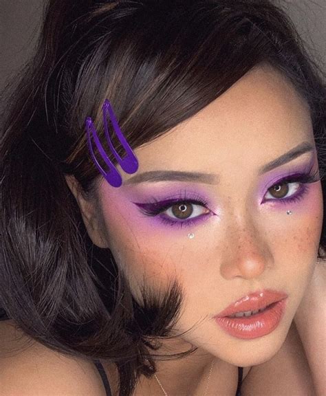 Stylegps Ideas For Purple Eyeshadow Looks Maquillaje De Ojos
