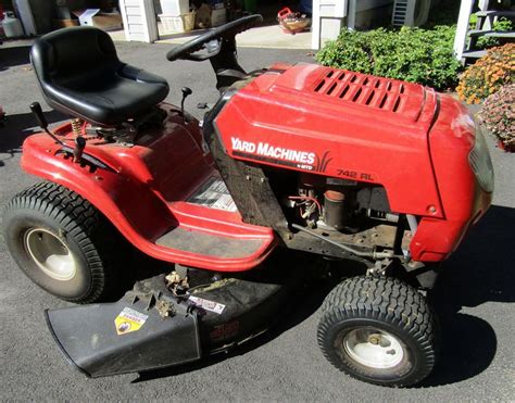 Mtd riding lawn mowers are a smart choice for homeowners who have large areas to mow, such as an acre or more. Absolute Auctions & Realty | Lawn mower, Riding lawn ...