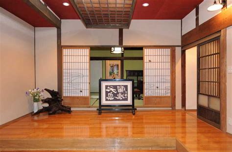 Rumah tradisional jepang ini selalu tampak tenang. Foto Desain Interior Rumah Jepang - Gambar Desain Rumah (3733)