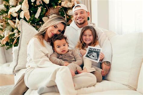 Kane Brown And Wife Katelyn Share Exciting Christmas Surprise