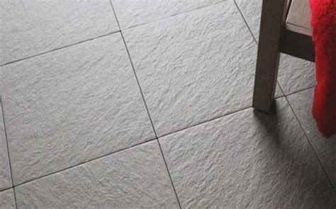 5 Easy Steps On How To Clean Rough Floor Tiles