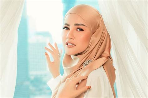 Foto Tanpa Hijab Tersebar Gegara Close Friend Olla Ramlan Itu Hak Saya Nova
