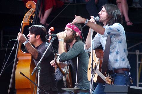 Review The Avett Brothers Music The Austin Chronicle
