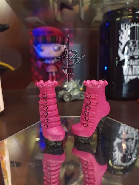Stl File Draculaura Haunt Couture Replica Boots・3d Printable Model To