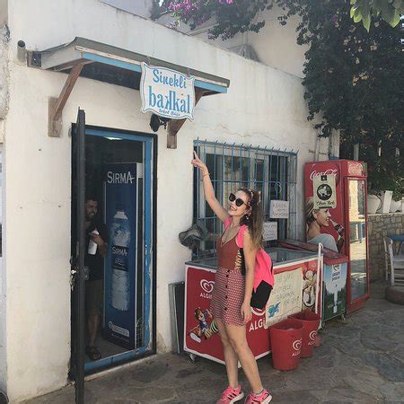 Bu zamana kadar i̇stanbul kuzguncuk'ta yaşamıştır. Can Yücel'in Evi - Datça - Can Yücel'in Evi Yorumları ...