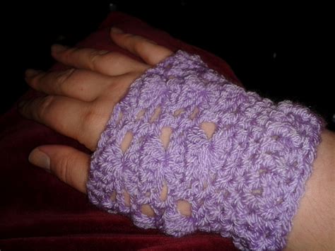 Lollys Crafty Crochet Free Pattern Esperaza Wrist Warmers