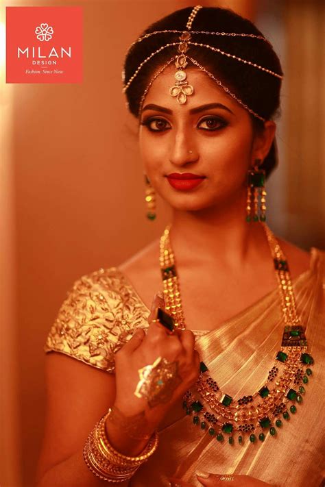 「Kerala bride」おしゃれまとめの人気アイデア｜Pinterest｜Alphonsa Thomas | 民族衣装, 女優, インド