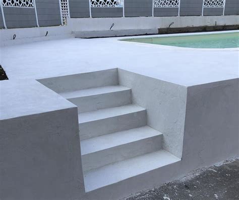 Vernis hydrofuge oléofuge béton ciré : Revêtement de sol en beton ciré - ROUVIERE - en enduit ...