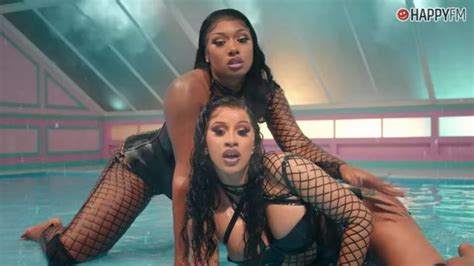 Did you scroll all this way to get facts about cardi b hairstyles? Cardi B cuenta con Rosalía y Kylie Jenner para el vídeo de ...