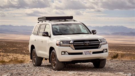 2020 toyota land cruiser heritage edition first drive soldiering on