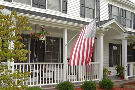 Ft home will cost around $4,559. Vinyl Siding Installation: Cost to Install & Replace Vinyl ...