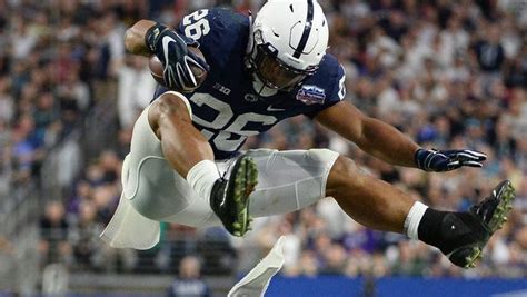 Penn State Football Saquon Barkley Wows With Power At The Nfl Combine