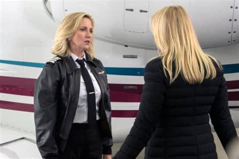 Law And Order Svu Season 19 Episode 11 Review Flight Risk Tv Fanatic