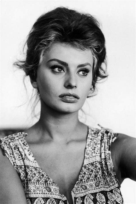 Classic Beauty Sophia Loren In Pictures Italy Magazine