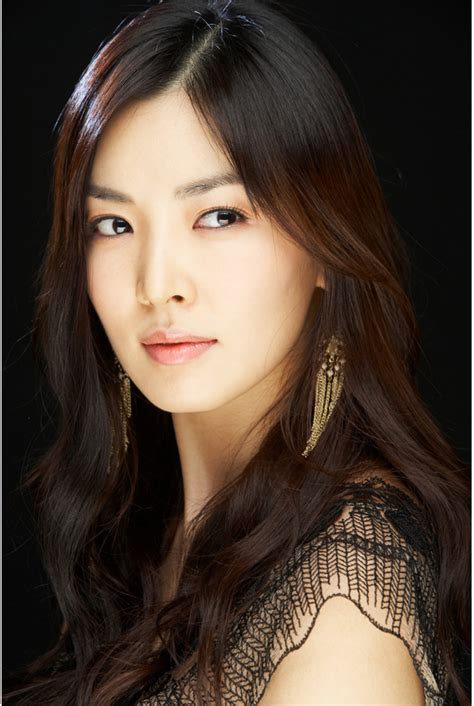 Crunchyroll Kim So Yeon Group Info