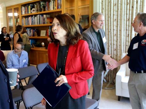 Us Sen Maria Cantwell Faces Former Head Of Wash State Gop