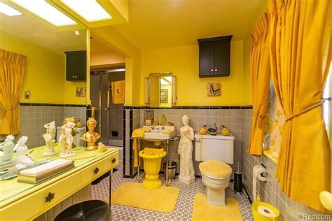 21 Of The Ugliest Bathrooms In The World Gallery Ebaums World