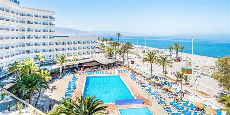 Large meteor fireball recorded over almería, spain. Hotel Best Sabinal - Lige ud til strandpromenaden