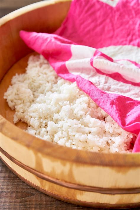 Sushi Rice Recipe Tutorial How To Make Sushi Rice With Step By Step