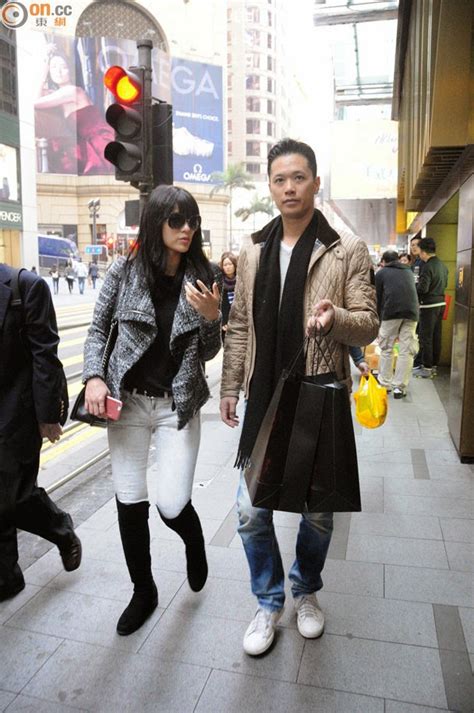 Hong kong actress myolie wu started seeing entrepreneur philip lee in 2014 and the news of their blossoming romance was in the headlines for weeks. Asian E-News Portal: Myolie Wu and her boyfriend, Philip ...