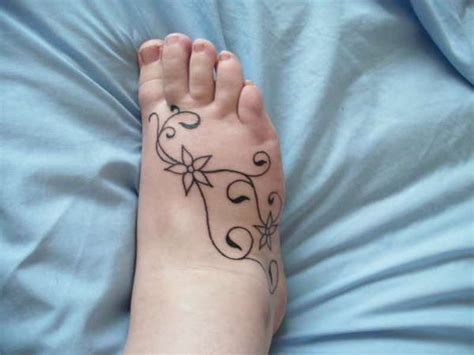 Simple Flower Foot Tattoo Design Tattoos Book 65000 Tattoos Designs