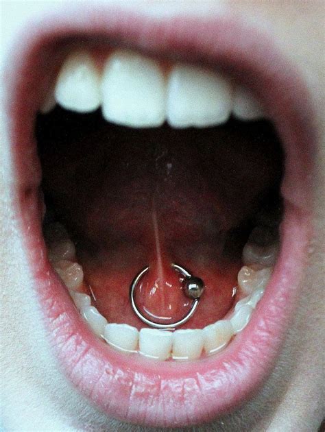 Frenulum Tongue Piercing