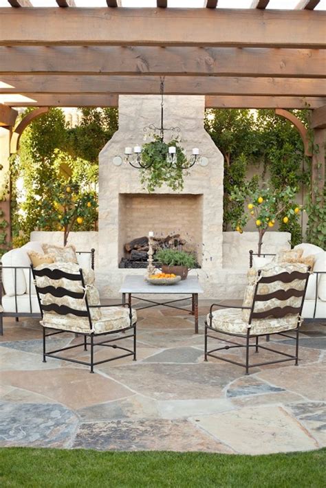 Creative Outdoor Fireplace Designs And Ideas