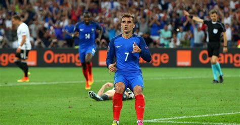 Griezmann, who has been celebrating goals with the dance from the video game since may, gave the celebration an airing on the biggest stage in. Antoine Griezmann finally explains his goal celebration ...