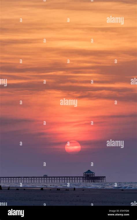 Sunrise At Folly Beach South Carolina Stock Photo Alamy
