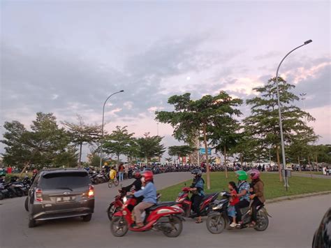 Dua Kawasan Objek Wisata Yang Menjadi Ikon Kota Makassar Yakni Center