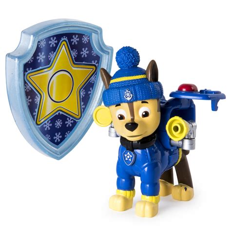 Paw Patrol Snow Rescue Zuma Action Figure With Transforming Pup Pack