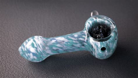 How To Keep Your Weed Glass Pipes Clean Crackmacs Ca