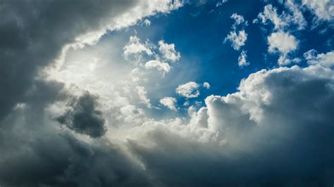 Gray Clouds With Blue Sky · Free Stock Photo