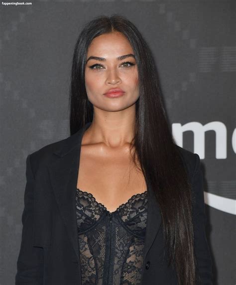 Shanina Shaik Nude The Fappening Photo FappeningBook