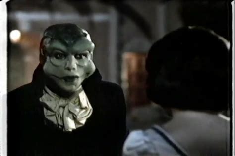 Use tags to describe a product e.g. The Frog Prince (I) (1986) Aileen Quinn, John Paragon ...