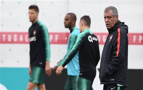 تعادل منتخب إسبانيا أمام نظيره منتخب البرتغال بدون أهداف، في المباراة الودية التي جمعت المنتخبين، مساء اليوم. البرتغال يواصل تحضيراته لمباراة المغرب