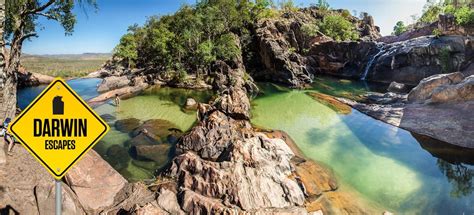 Located within the alligator rivers region, it covers an area of 1,980,400 ha (4,894,000 acres), extending nearly 200 km (125 mi) from north to south and over 100 km (62 mi) from east to west. Darwin Escapes: Kakadu National Park - South