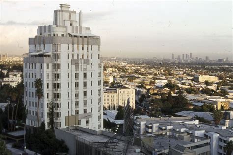Swanky Sunset Tower Hotel Sells To Part Owner Jeff Klein Curbed La