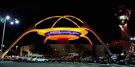 The Restaurant Inside Las Space Age Theme Building Has Closed