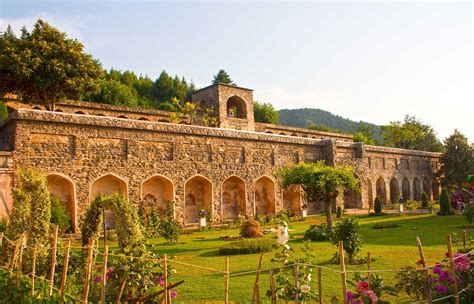 Srinagar Best Places To Visit In Srinagar Uncia Trails