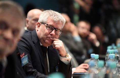 „działania moskwy przypominają dowcip o rabinie i kozie. Ryszard Czarnecki nie utrzyma stanowiska w PE? Razem z nim ...