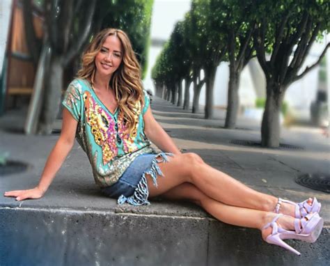 49 Sexy Andrea Legarreta Feet Pictures Will Blow Your Minds The Viraler