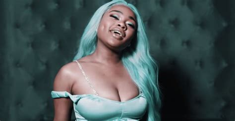 Queen Key is bossed up in the "Can't Take It" video | The ...