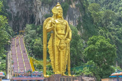 Time for me to leave west malaysia … planning on booking a hotel room in malaysia? Free Images : monument, golden, landmark, tourism, place ...
